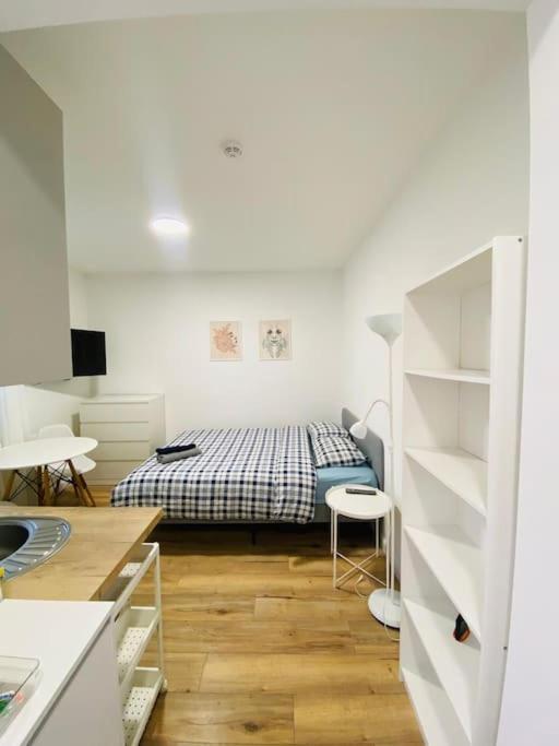Bezagenta Mozart8 Studio Easy Access To City Wifi Apartment Varşovia Exterior foto