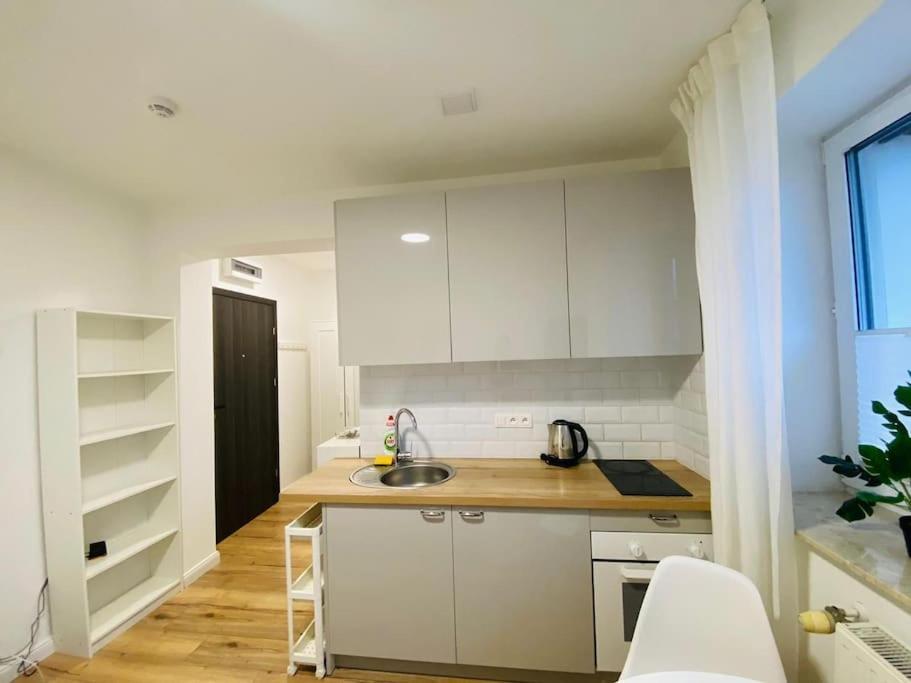 Bezagenta Mozart8 Studio Easy Access To City Wifi Apartment Varşovia Exterior foto
